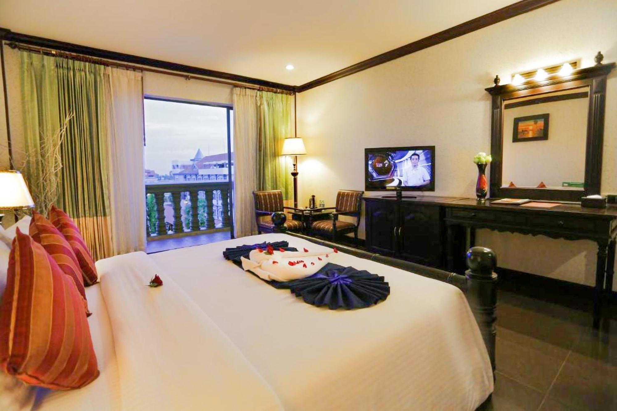 Lucky Angkor Hotel & Spa Сиемрип Экстерьер фото