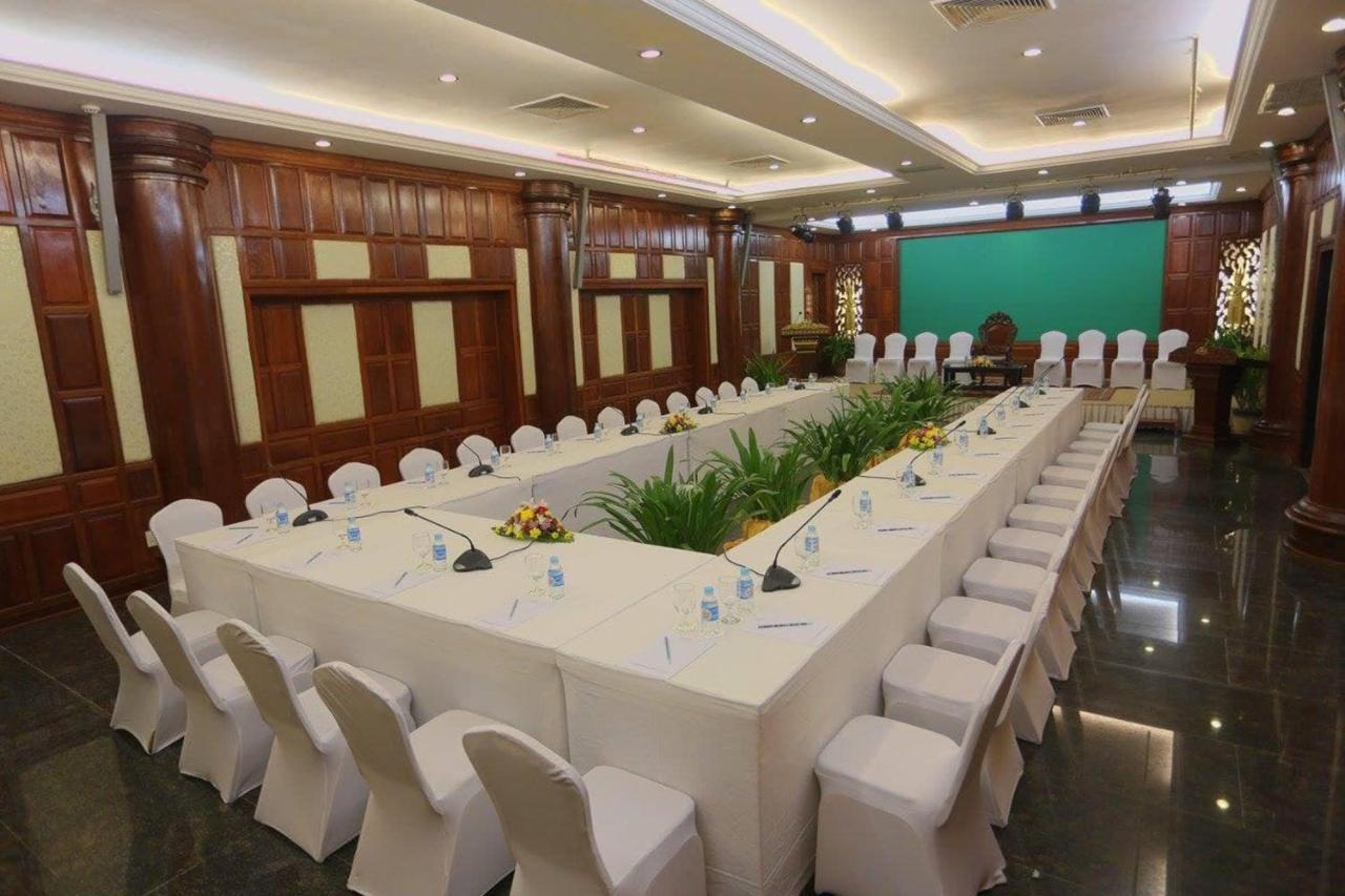 Lucky Angkor Hotel & Spa Сиемрип Экстерьер фото